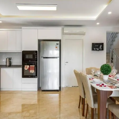 Villa люкс вилла элеганц 1 *